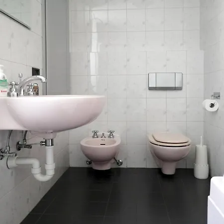 Coloniola34 Nyaraló Como